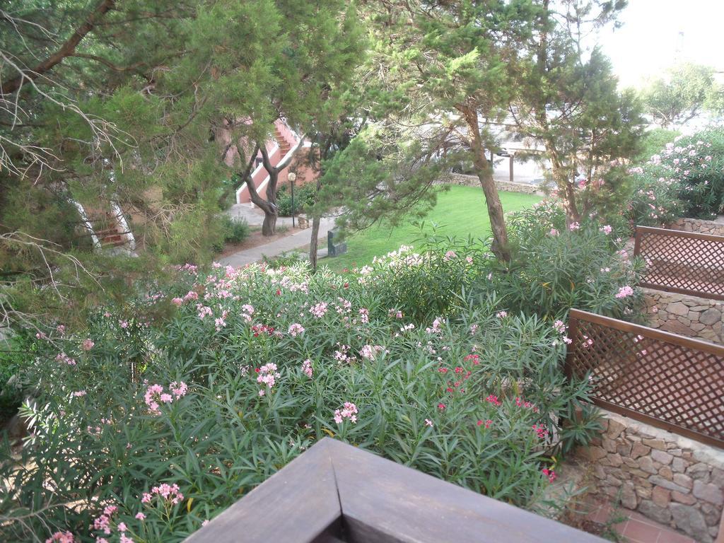 Residence Gardens Porto Rotondo Exteriör bild