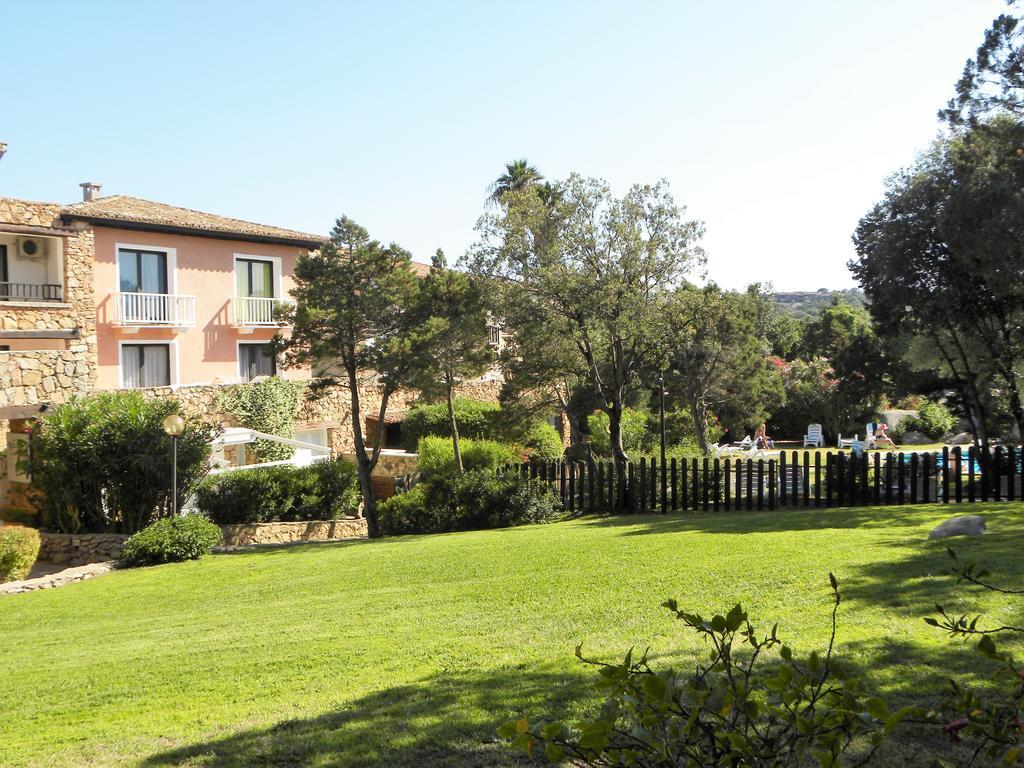 Residence Gardens Porto Rotondo Exteriör bild