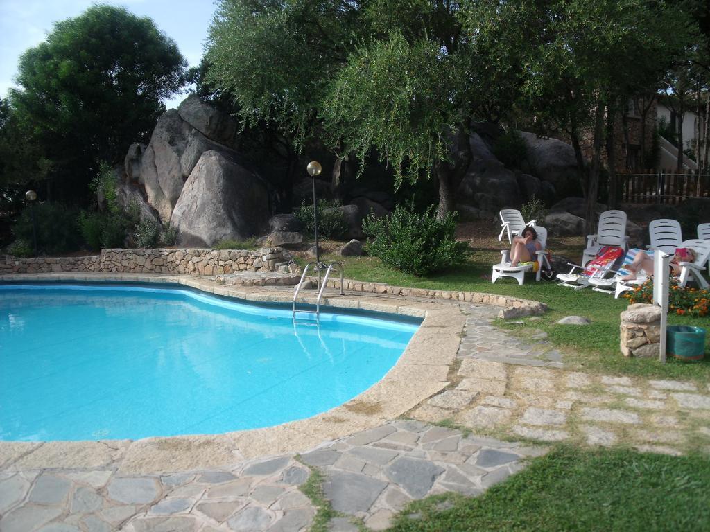 Residence Gardens Porto Rotondo Exteriör bild