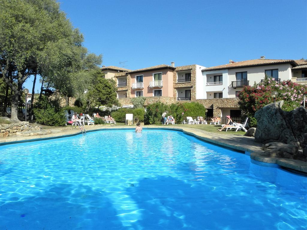Residence Gardens Porto Rotondo Exteriör bild